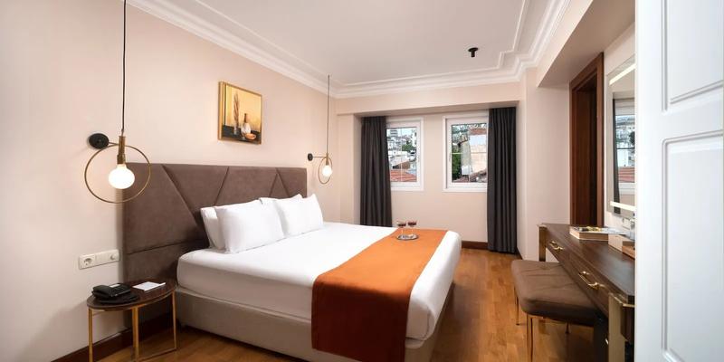 room_47eba2ca-0b6d-4455-a2b0-ea26ab1638ea