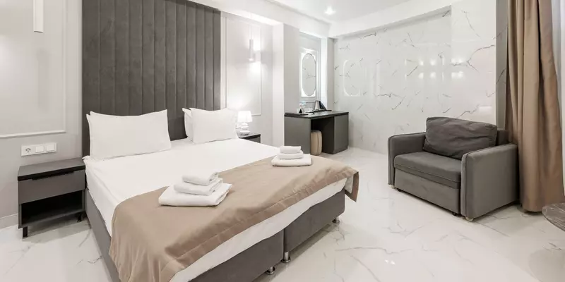 room_152893c0-3652-495e-871b-e1e97cc1d1b2