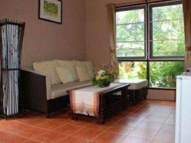 room_daea655f-4cf7-435d-8460-36f81a0eb169.jpg