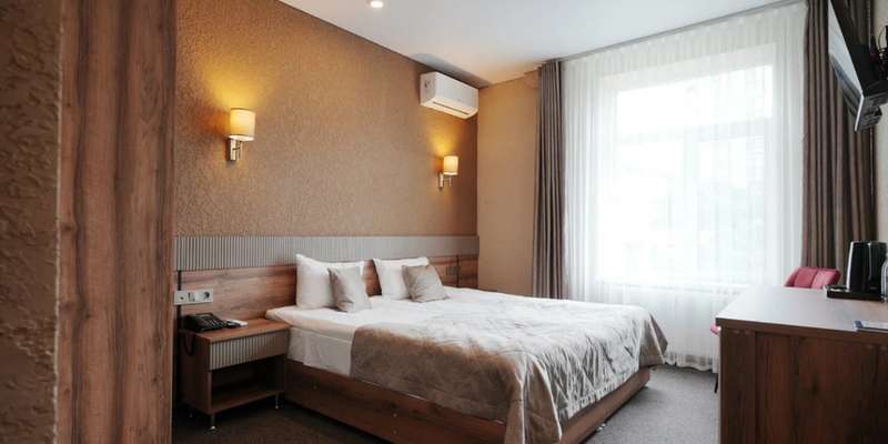 room_2a0bdbb5-3a5d-475e-997f-dd53acb67e7b.jpg