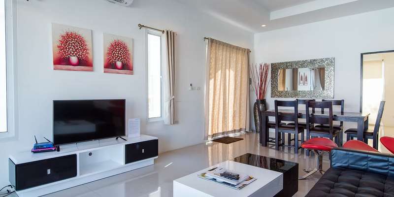 room_d89f3883-79f6-4ef9-aa27-d302b4337445