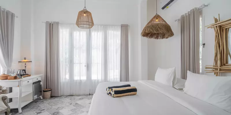 room_cca4d0c8-6686-41c7-8ab1-d8d4b6d83e55.jpg