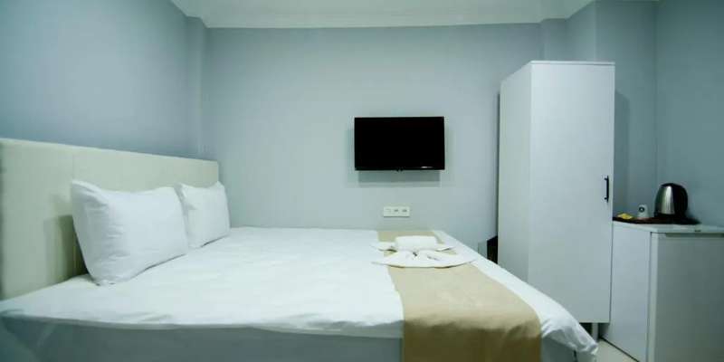 room_cef059bb-7bb7-4d34-98f4-45e59f2d98a2