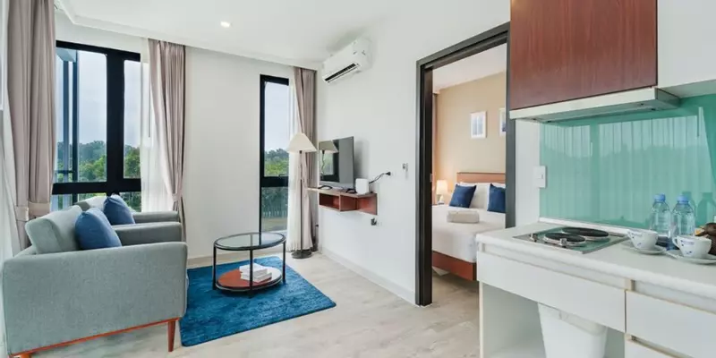 room_080c982d-cbf1-49d5-b102-5610d4cd89d0
