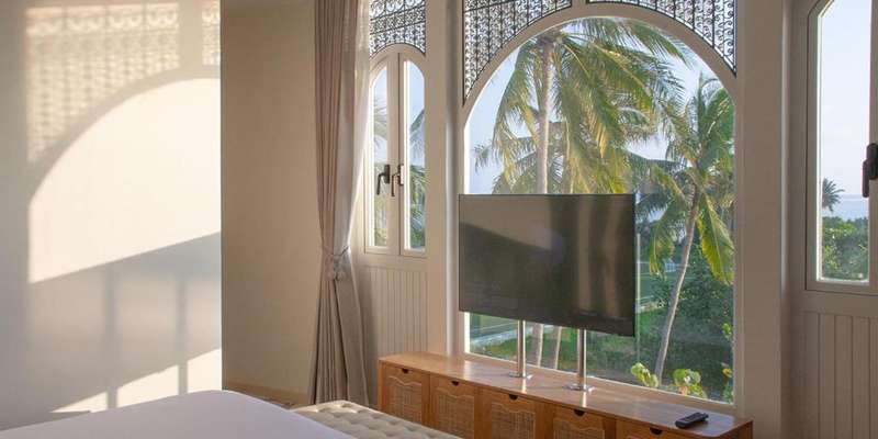room_00ae635d-3314-496d-b3a9-be49fdcac1bb