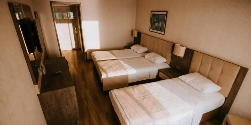room_291948c2-fdc9-4553-bd32-6333887fabaa.jpg