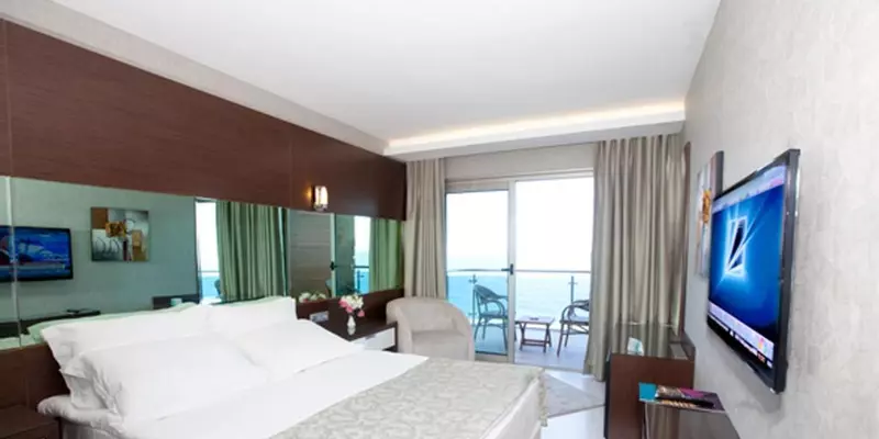 room_73f3ca49-c440-4b7b-9037-2a66db684877.jpg