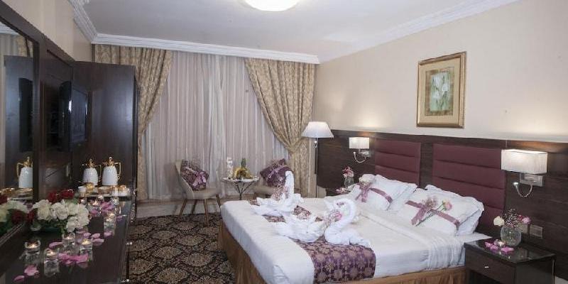 room_ccf48c45-931f-4b7b-b5fa-5cdcf8259b9f.jpg