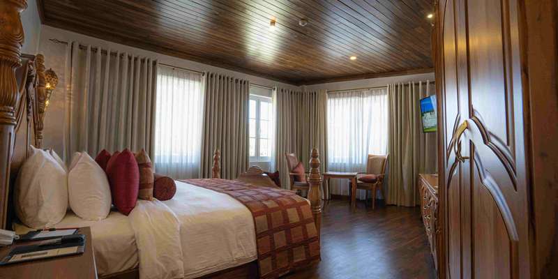 room_e69214bb-6870-4847-bde3-d06d65cc5ab1