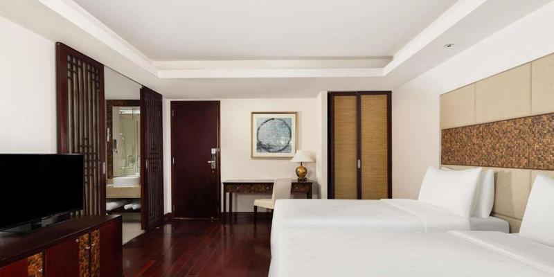 room_9feb7900-aec2-4551-bcad-4e13bd11759d