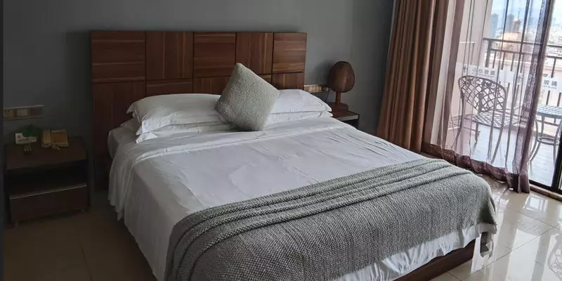 room_6bf16c28-3b1c-4daa-93ab-b5638327279a