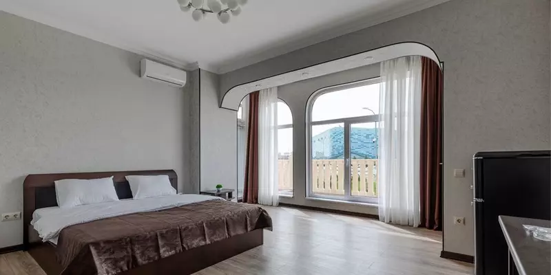 room_65dd5c43-3da3-46f9-a1f9-ec0c8de1e7eb.jpg