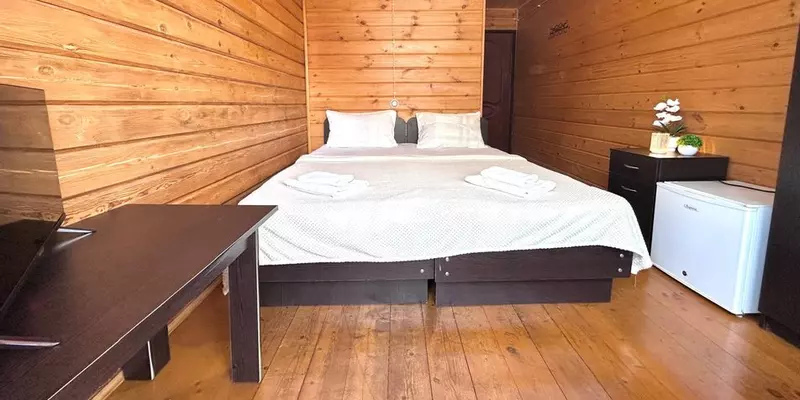 room_d1a4bb27-3a7f-4821-b90e-e0bcd97e9b21.jpg