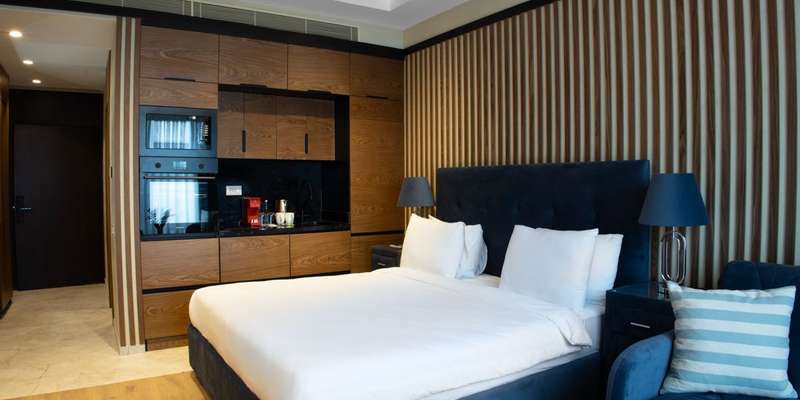 room_915a0699-bdfb-4f40-a6f9-6675ccc7ef16