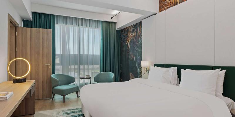 room_e4ca2698-be41-4d5d-9114-2d29552e06f2