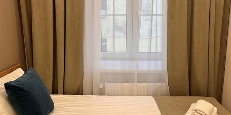 room_f3840f8d-e784-4b09-8256-d58f4c5a538e.jpg