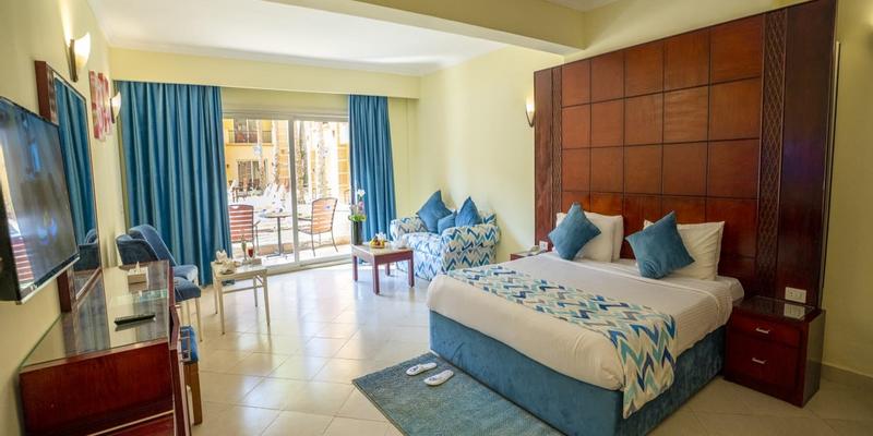 room_c4470e41-ab93-42d9-a8c6-4f9286e437c1