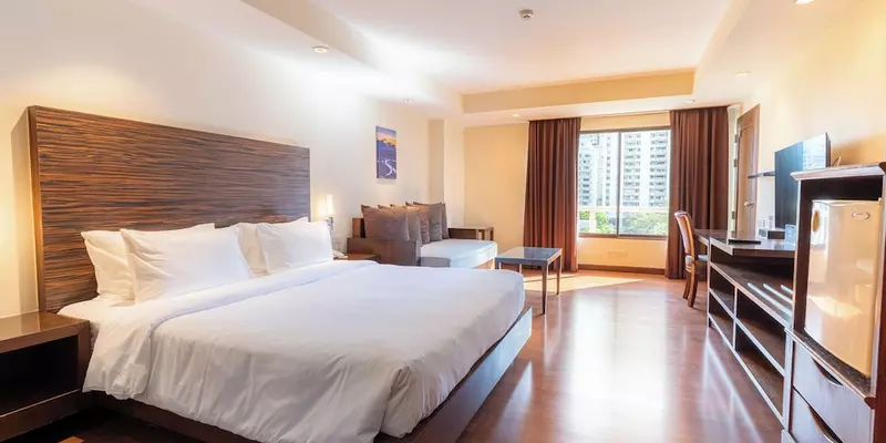 room_a595c5f8-b8e5-4646-9b96-8b369717c018.jpg