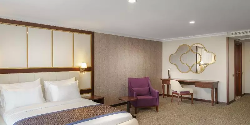 room_de7a3463-9276-42db-85b0-44c2a2c97636.jpg
