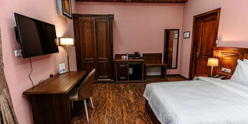room_95a0d384-0f6f-4f81-a095-70ee10f39cf8.jpg