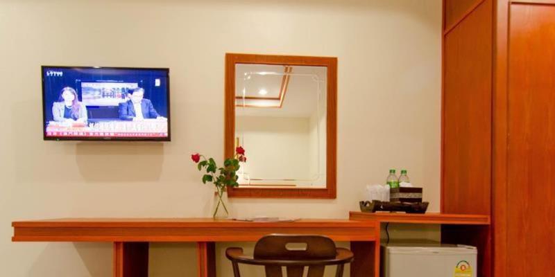 room_5d8c44a9-d079-479a-a803-02190c8cb9f3.jpg