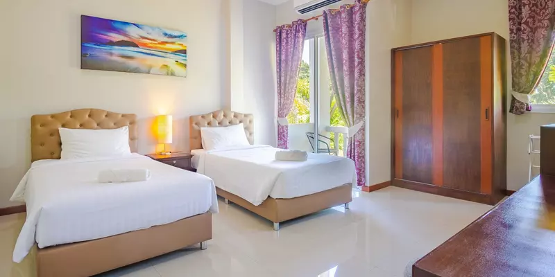 room_fb0b9bd2-dd11-4881-8856-9e15a7b6a0db.jpg