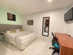 room_6c68efe7-86b5-42d3-abc1-1386e85ad264.jpg