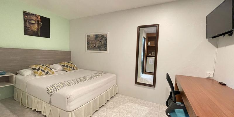 room_e07f9c90-2c67-4c70-8b84-5d9e65159b65.jpg