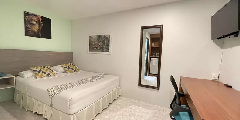 room_e07f9c90-2c67-4c70-8b84-5d9e65159b65.jpg
