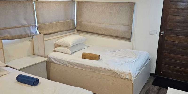 room_68e34e6e-3928-49bd-a85e-13d68f9f2fac
