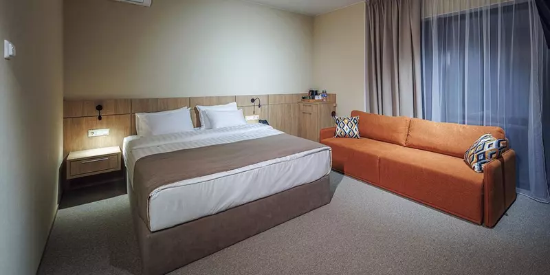 room_91249092-26da-4fc6-8a95-1b32beead9af.jpg