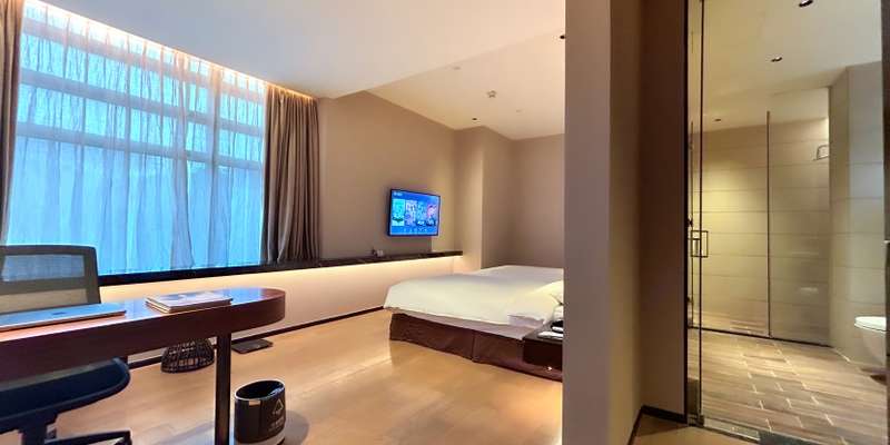 room_9c4cafd9-ef3a-450d-b6ef-e3e658e6758d.jpg