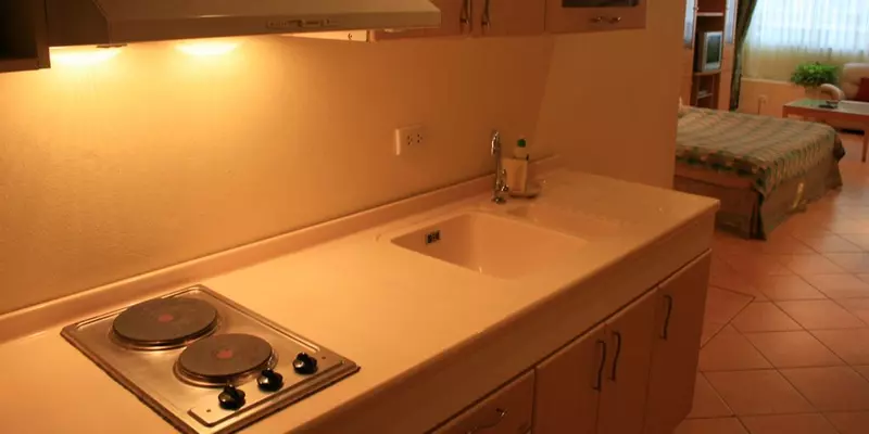 room_1d8cc225-0d52-41b5-ac88-a3ef84d0f690.jpg