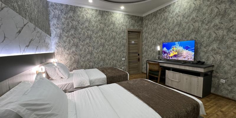 room_4744cc9a-c942-4e80-8530-ae2f84c46ee1.jpg