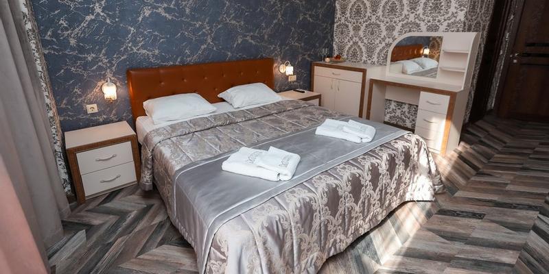 room_a5bb2619-6c2e-48c8-8158-2ee5caa9019c.jpg