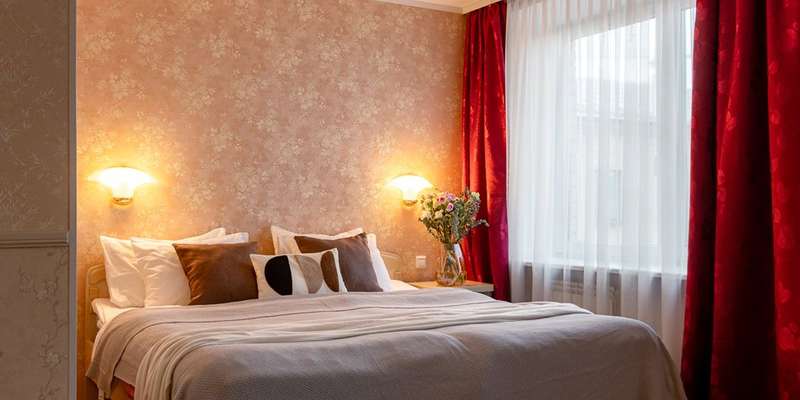 room_6a65cf6c-8448-4af6-89b8-65f723989322.jpg