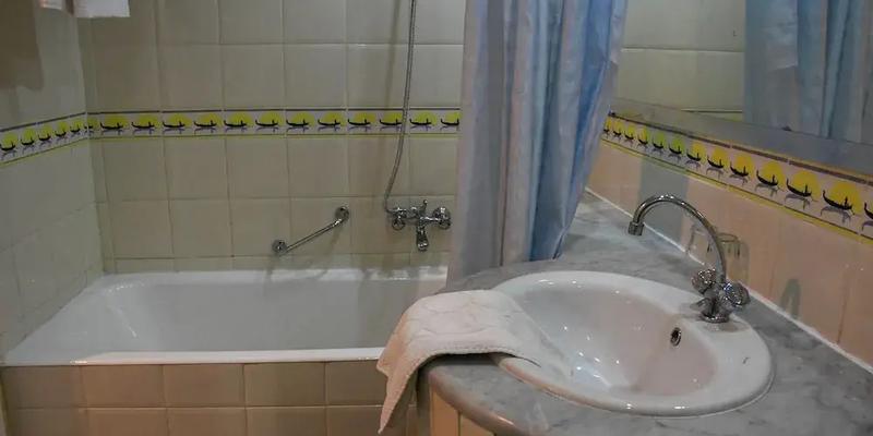 room_ab9ff43f-9f89-434e-8e22-27bbce0cdf5a.jpg