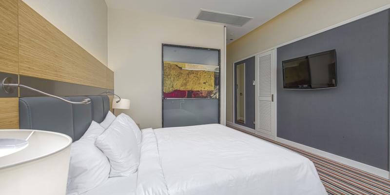 room_23283f35-1717-4b48-a8d8-dc5b0971a8de.jpg