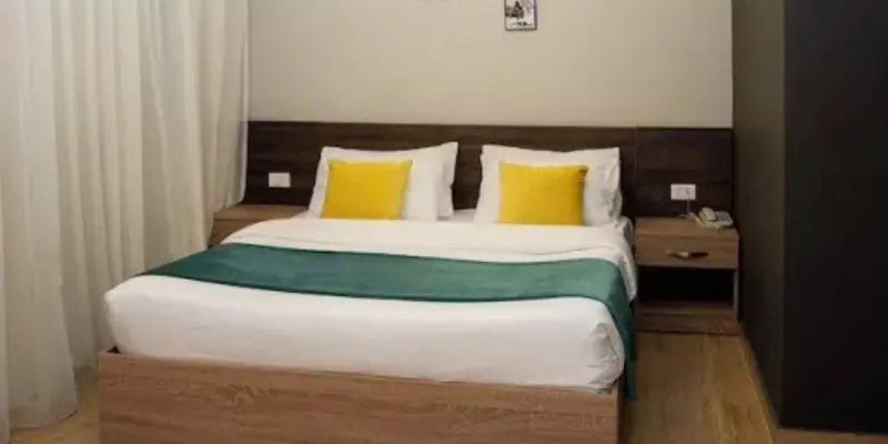room_5680ebab-8d29-4d9a-85d8-98d1754cc942.jpg