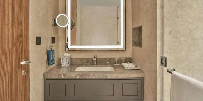 room_91ed6a90-987b-405d-a08e-eecc51ee9cee.jpg