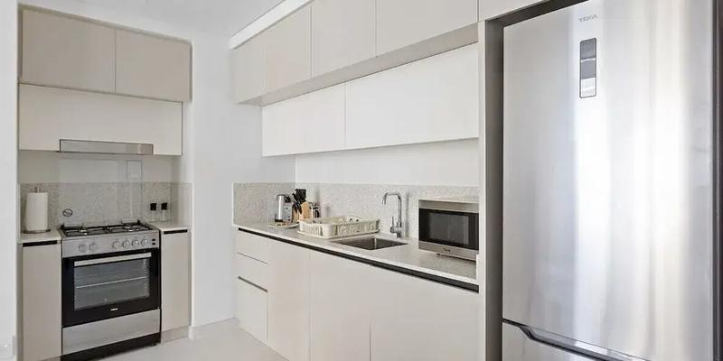 room_e875eb2a-cace-4a8d-92d6-96a4eadcb818.jpg