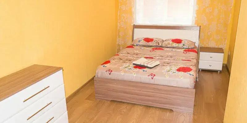 room_e9ecd47c-46b0-4ef1-9d29-7d812da4d05f.jpg
