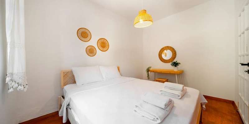 room_b89f57f1-95f3-404c-bdc5-0cd6fa19d657.jpg