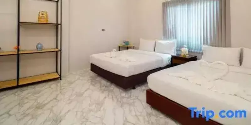 room_61060fe0-13d0-4f6f-b764-51f689a77619.jpg