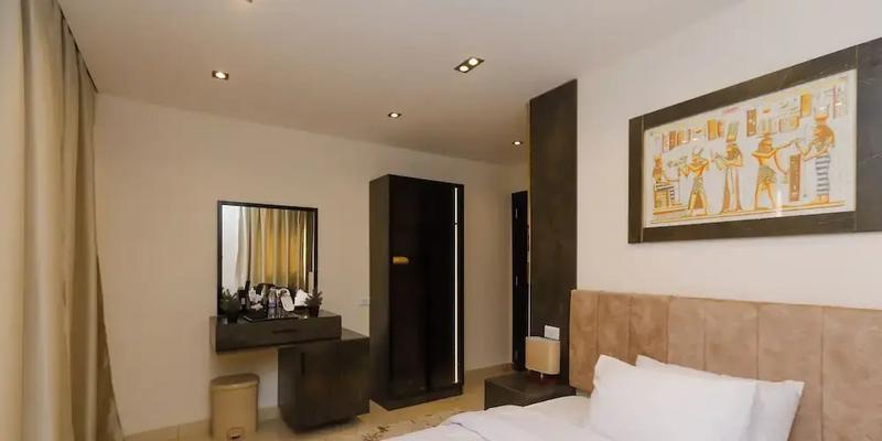 room_e7ecd604-c948-4d5c-b840-1b76dd962f54.jpg