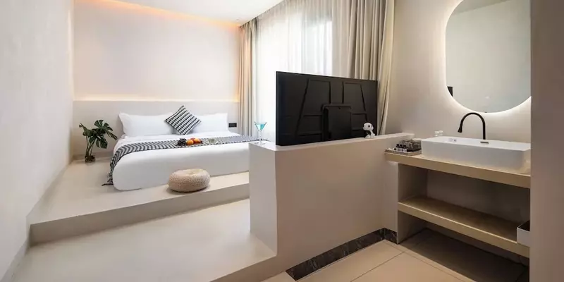 room_c28b86f0-b7a0-45fb-b081-2d65e6080e1f.jpg
