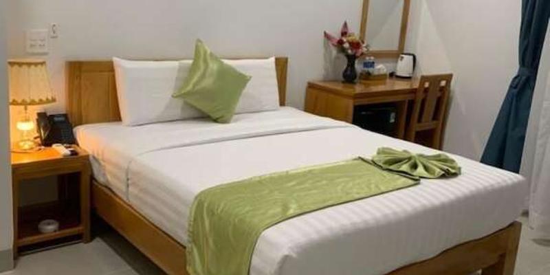 room_dfd9c9dc-c2d4-46c4-96ba-898d417f7057.jpg