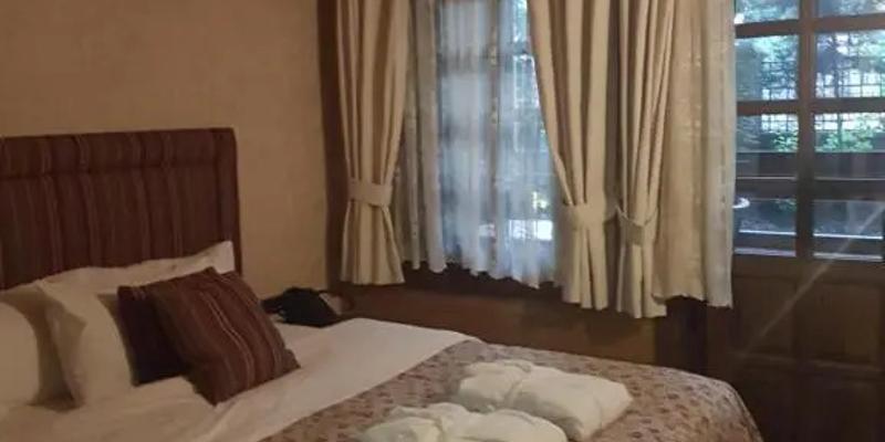 room_ccce871b-d9d2-4b8b-8ac0-e0f28be388e4.jpg