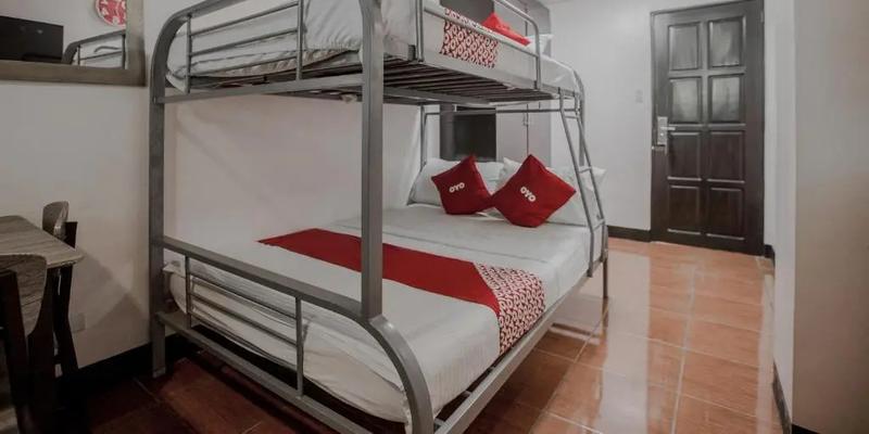 room_a8cfe74c-ba27-4ff3-b65e-d0c7bd450355.jpg