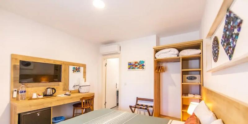 room_c4bf2a63-b78f-4e08-86e0-c82a9d6b1651.jpg